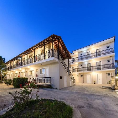 Ferienwohnung Karras Livin Laganas Exterior foto